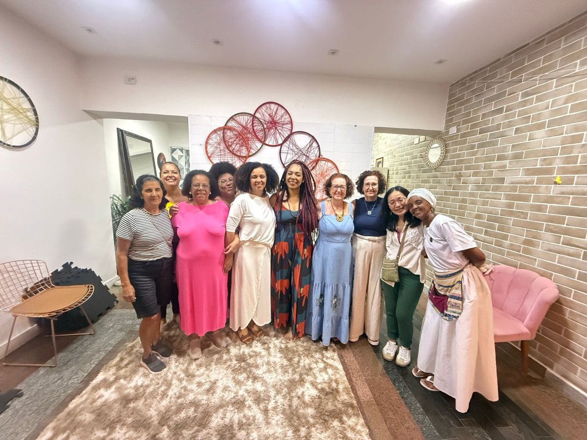 Participantes da roda de conversa sobre burnout e sobrecarga da mulher
